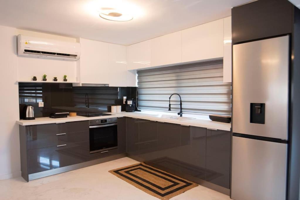 Mythos Home Ierápetra Екстериор снимка