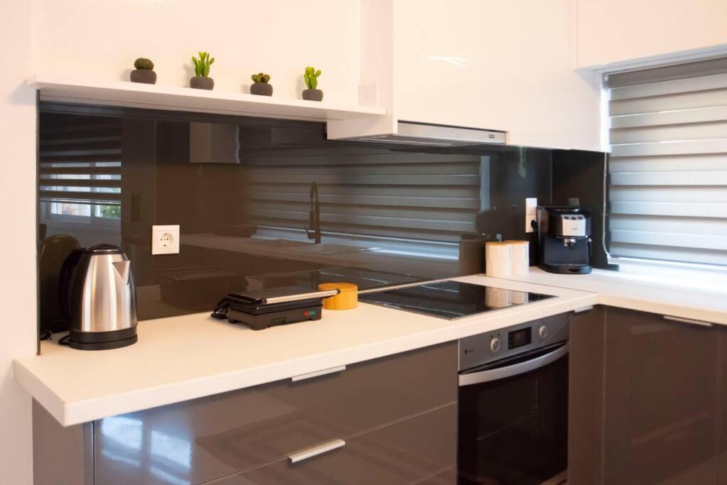 Mythos Home Ierápetra Екстериор снимка